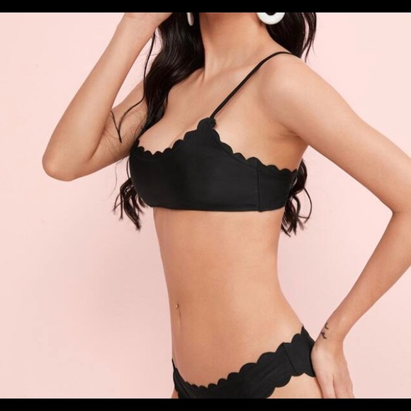 PERFECT SCALLOP BIKINI - Picture 3 of 7